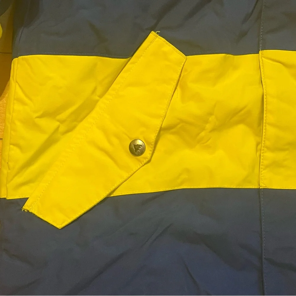 Burton Kids Yellow Navy Blue Striped Ski Snowboard Coat large Chittagong Dryride